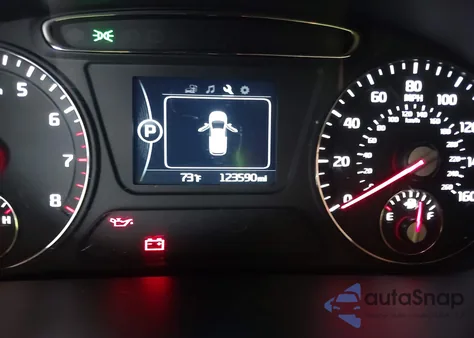 2018 Kia Sorento 2.4L Lx z USA, uszkodzony, nr VIN 5XYPGDA37JG422983